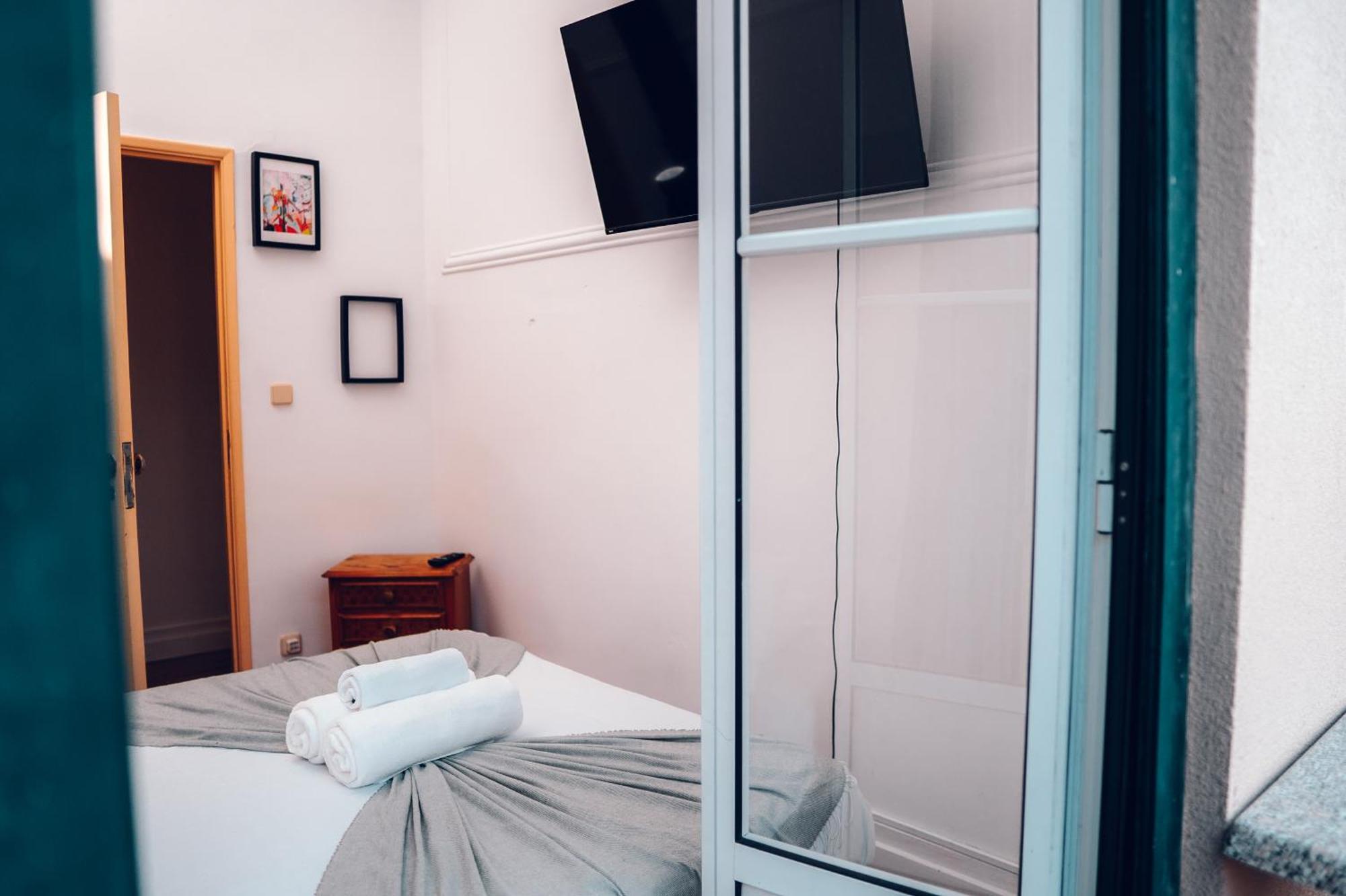 Guest House Arroios Rooms ลิสบอน ภายนอก รูปภาพ