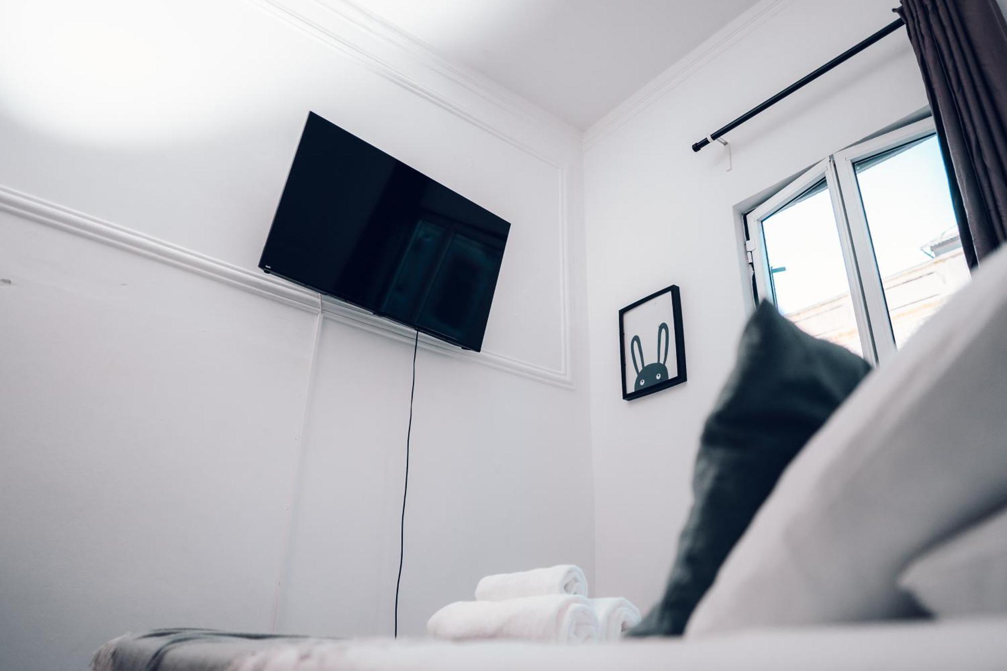 Guest House Arroios Rooms ลิสบอน ภายนอก รูปภาพ